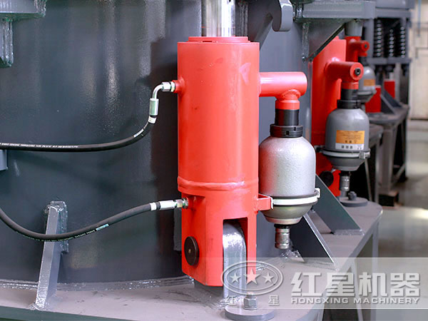 圆锥破碎机细节图 圆锥破碎机细节图